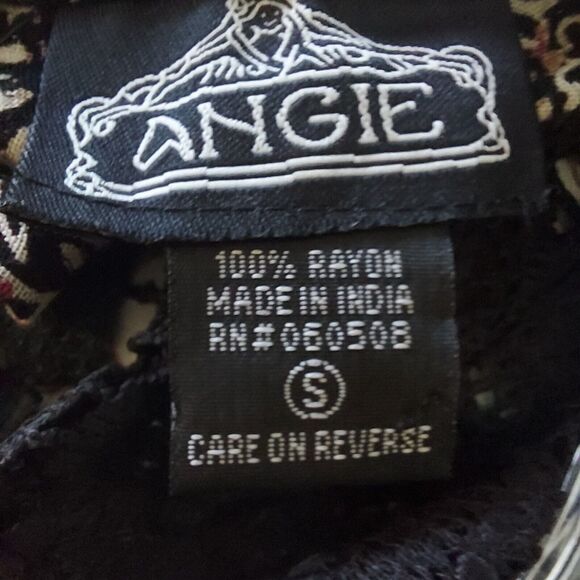 Angie Shirt Size Small Black Lace Cold Shoulder Top - Picture 4 of 10